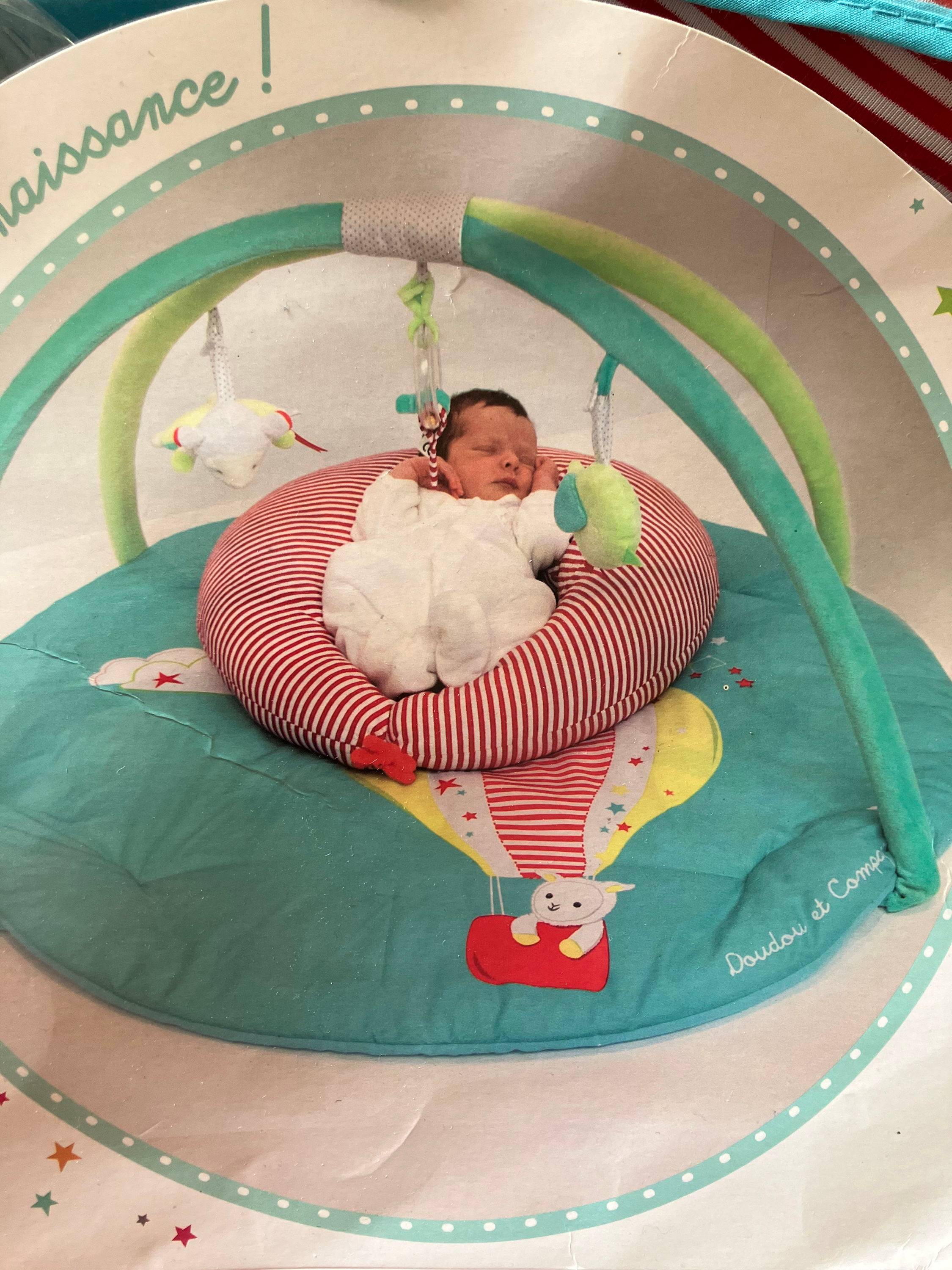 Vends tapis d’éveil