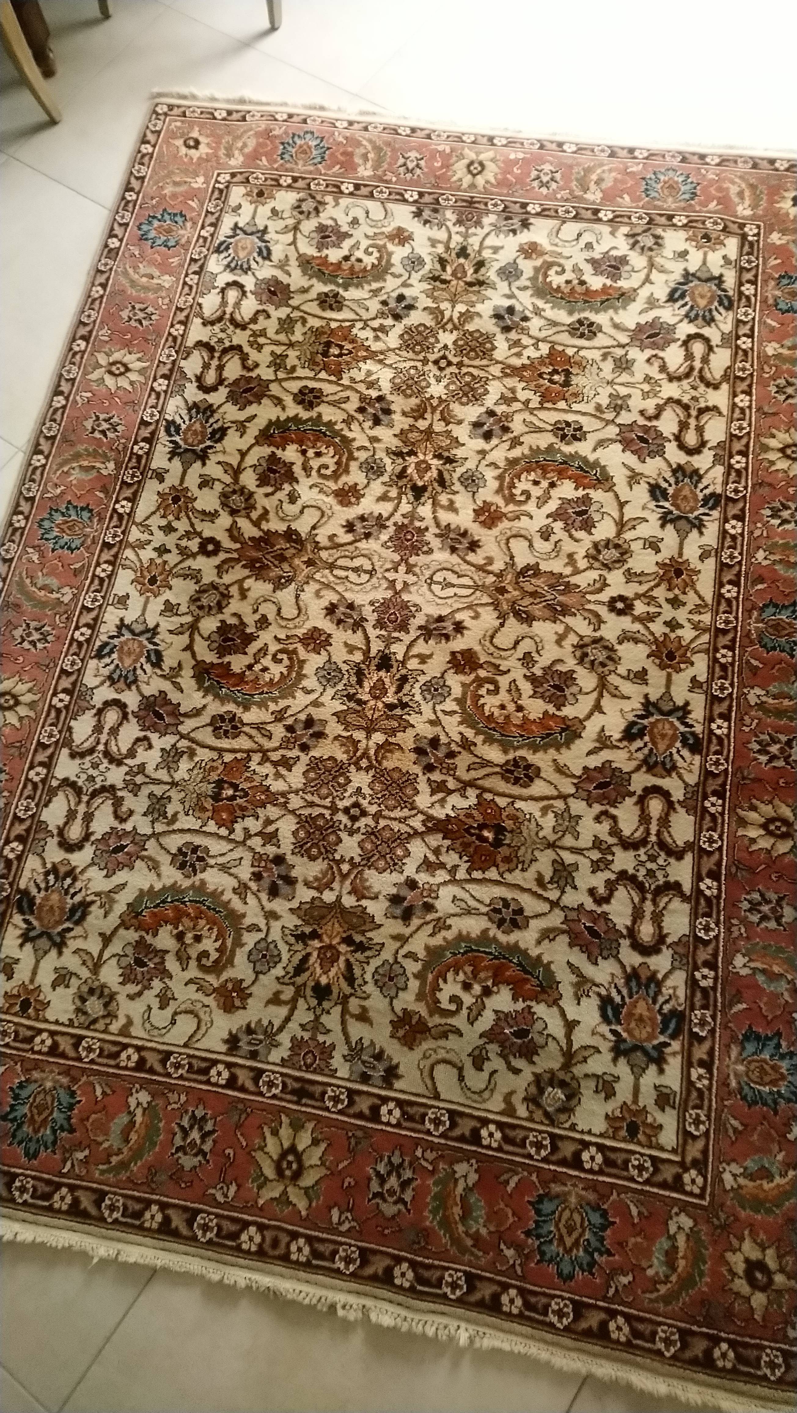 Vends tapis roumain fait main
