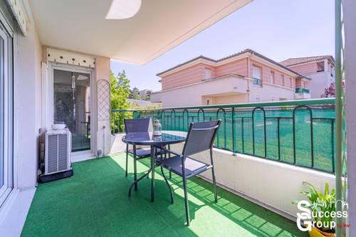 Vends - Tassin la demi Lune - T4 de 130m² avec terrasse - REF 2664