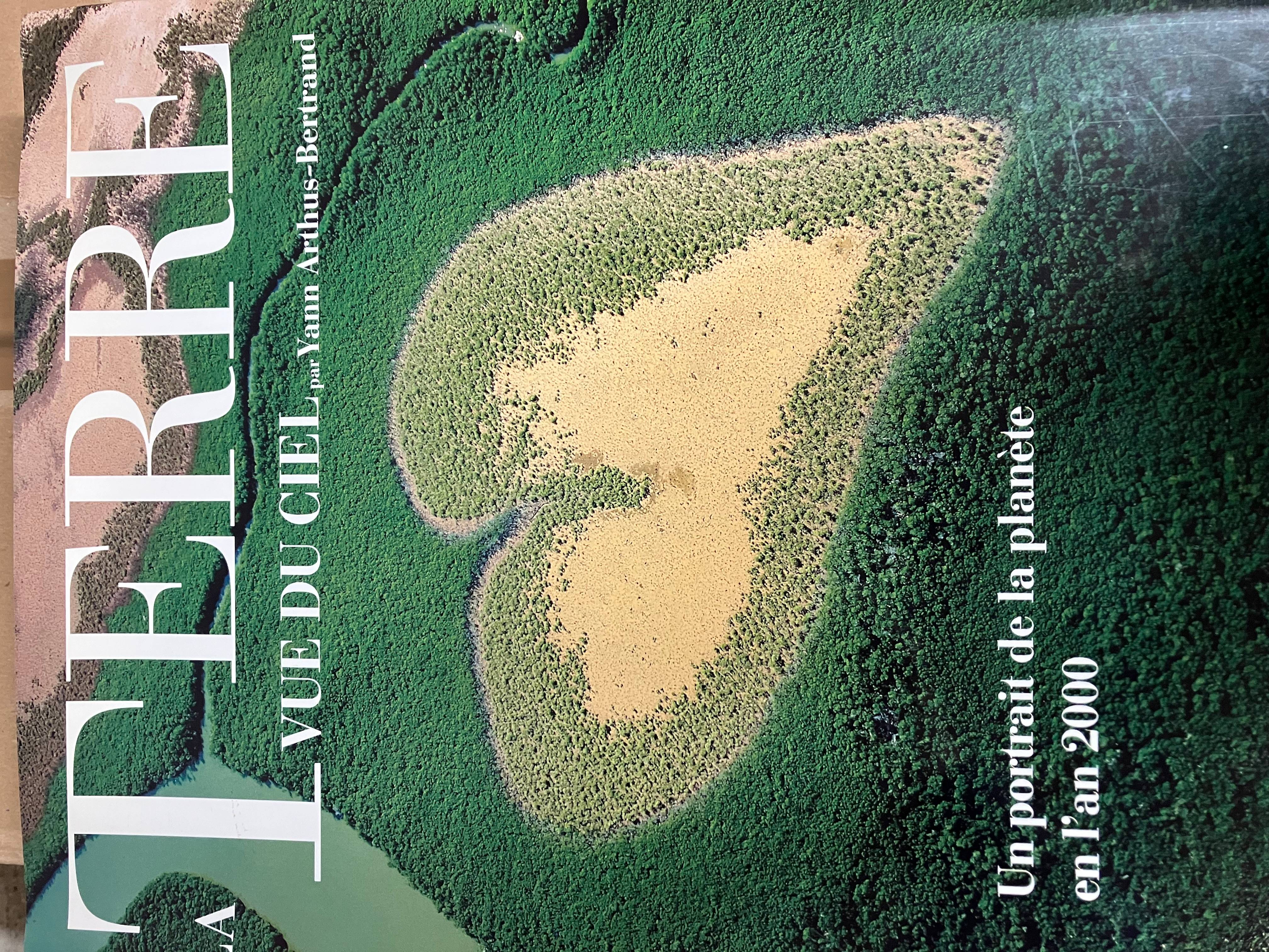 Vends La terre vue du ciel