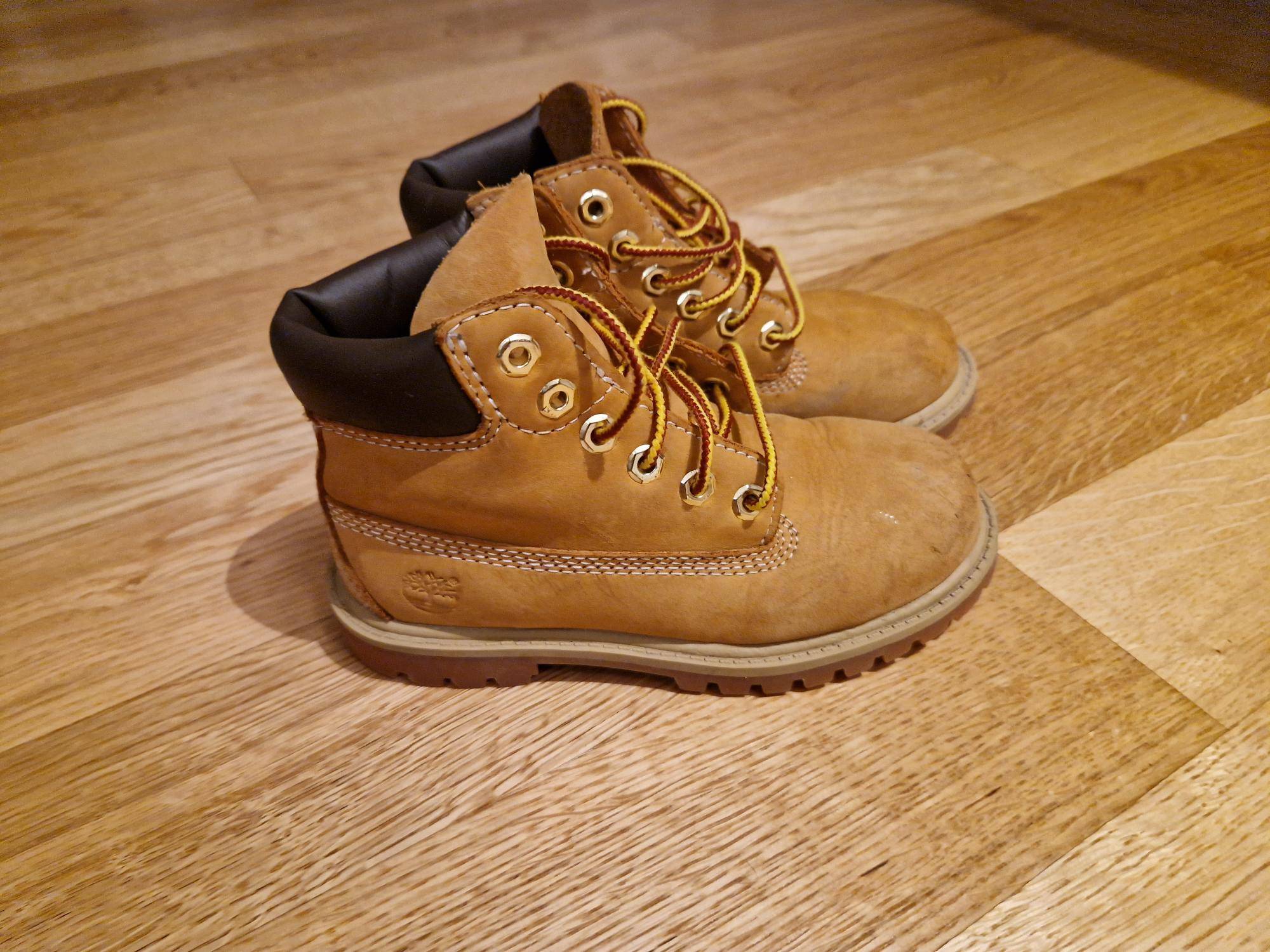 Vends Timberland enfant taille 30 parfait état