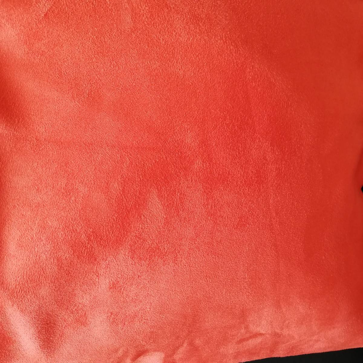 Vends tissu en alcantara avec elastanne orange neuf