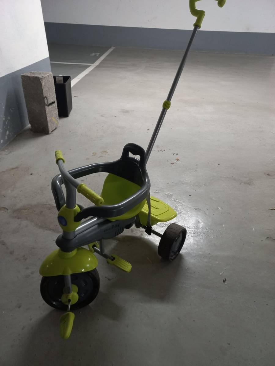 Vends tricycle enfant