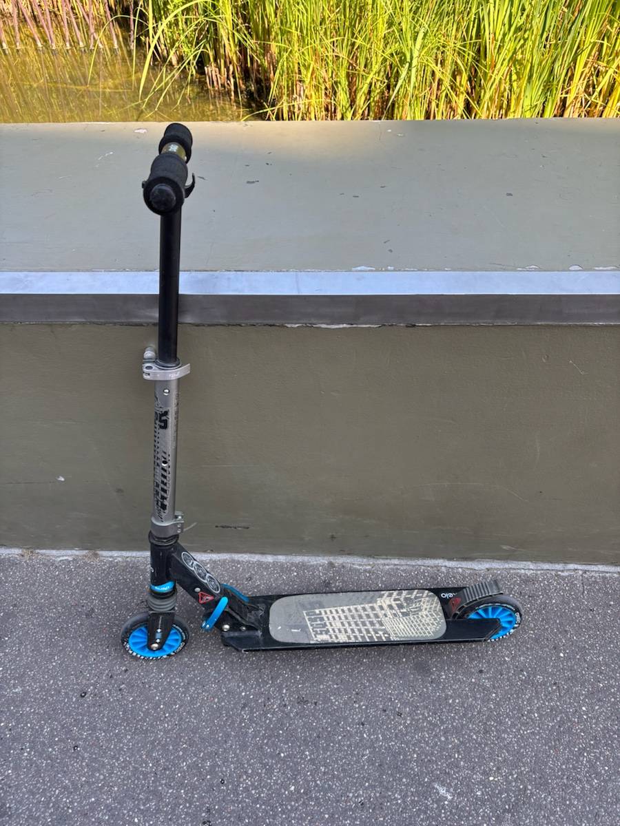 Vends trottinette Oxelo SUSP