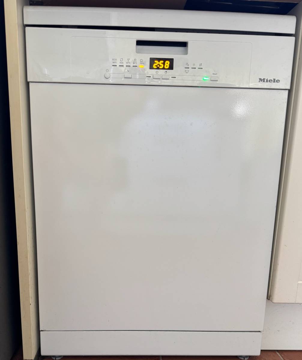 Vends lave-vaisselle Miele G5000