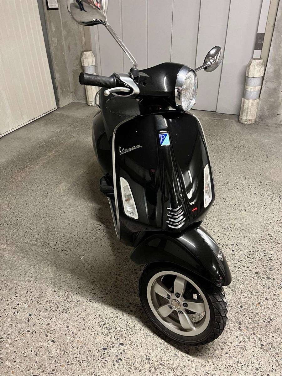 Vends Vespa 50 2T, 2017, 11214km