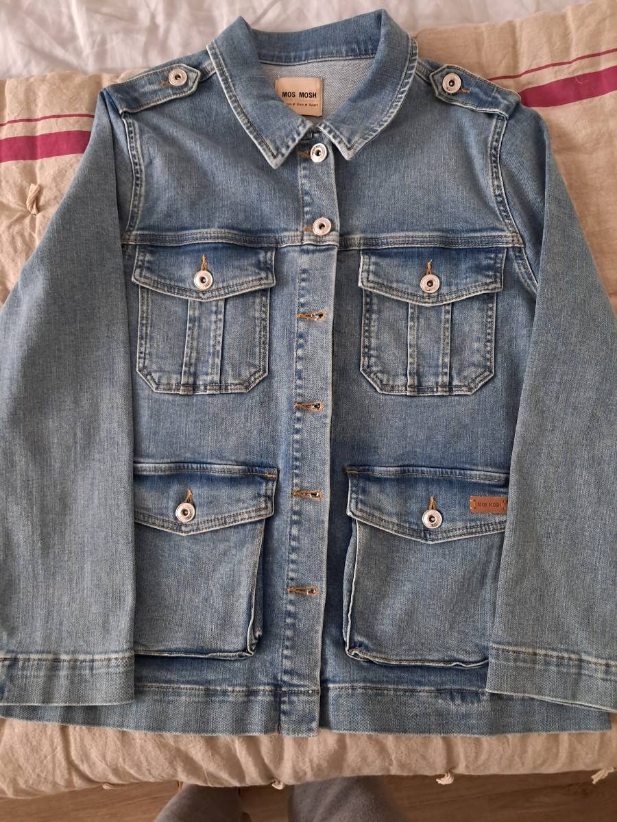 Vends une veste saharienne en jean bleu ciel, neuve - Taille XXL