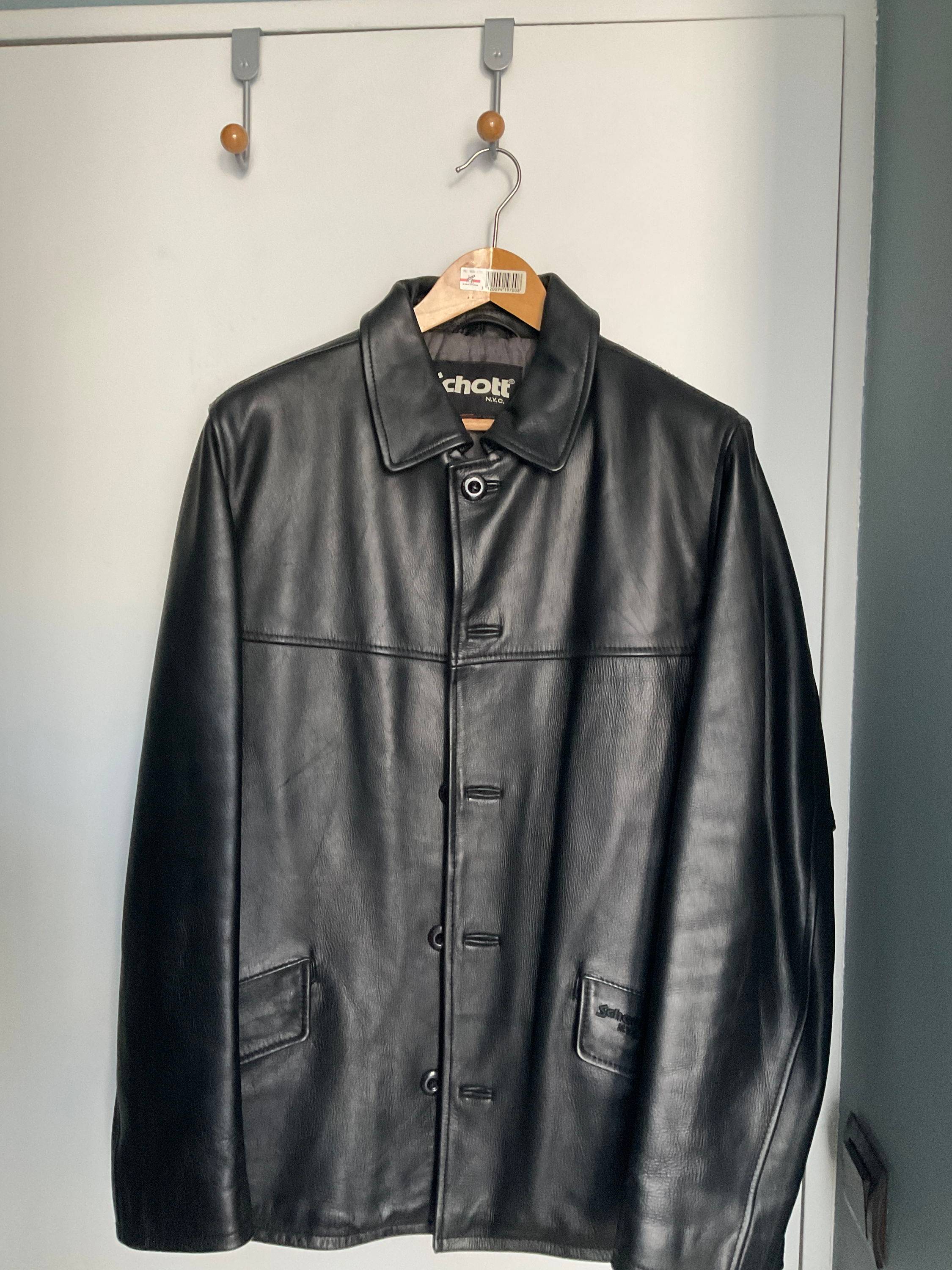 Vends veste en cuir Schott - Taille M