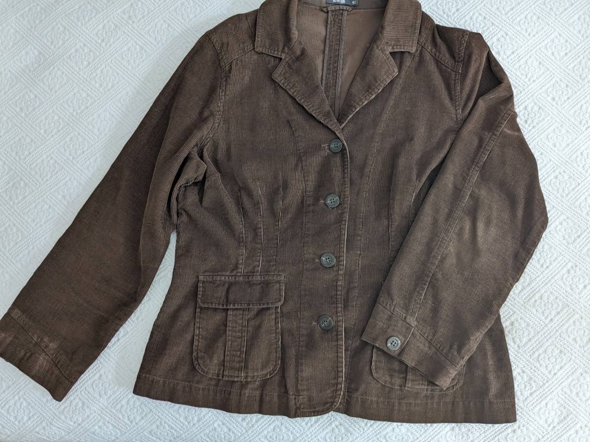 Vends veste de velours côtelé marron foncé - Taille L