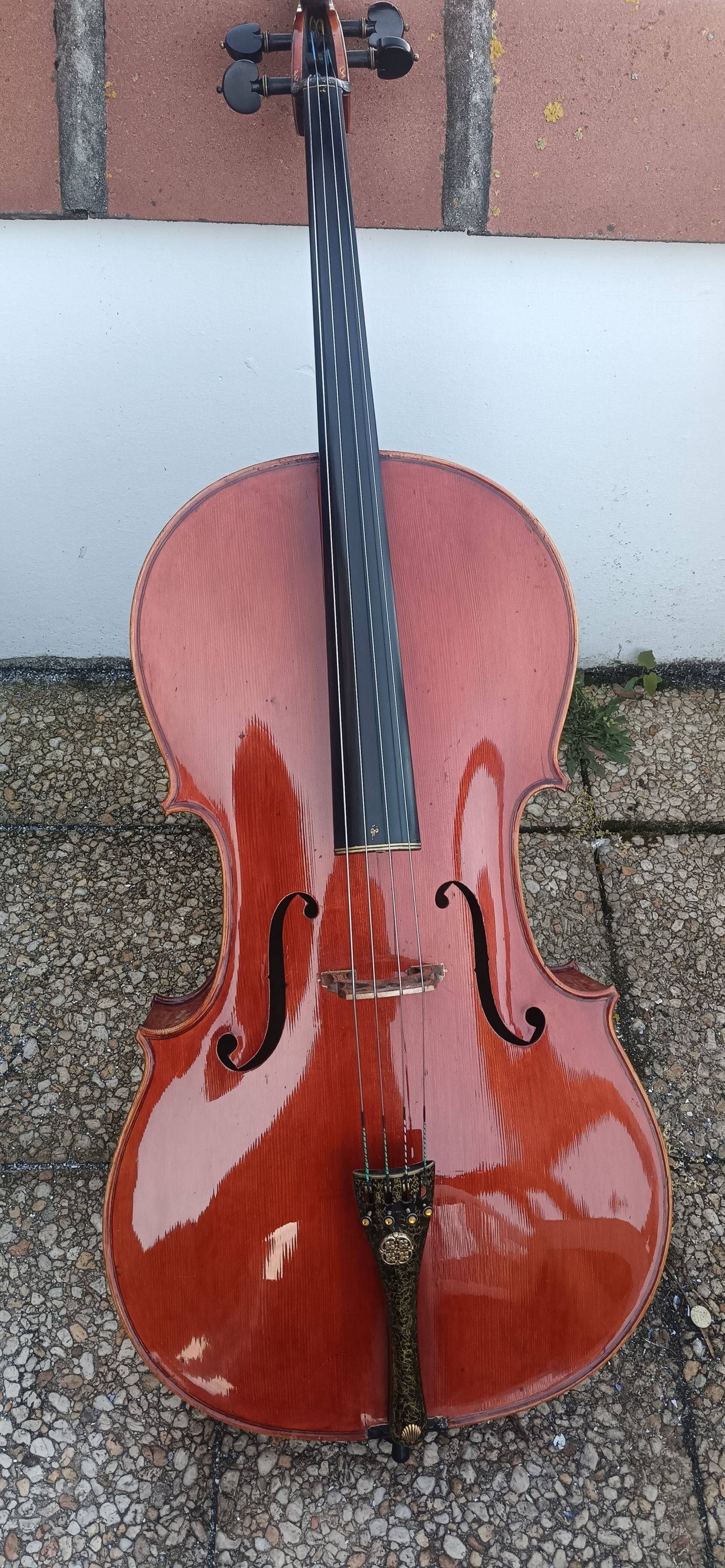 Vends violoncelle adulte de luthier