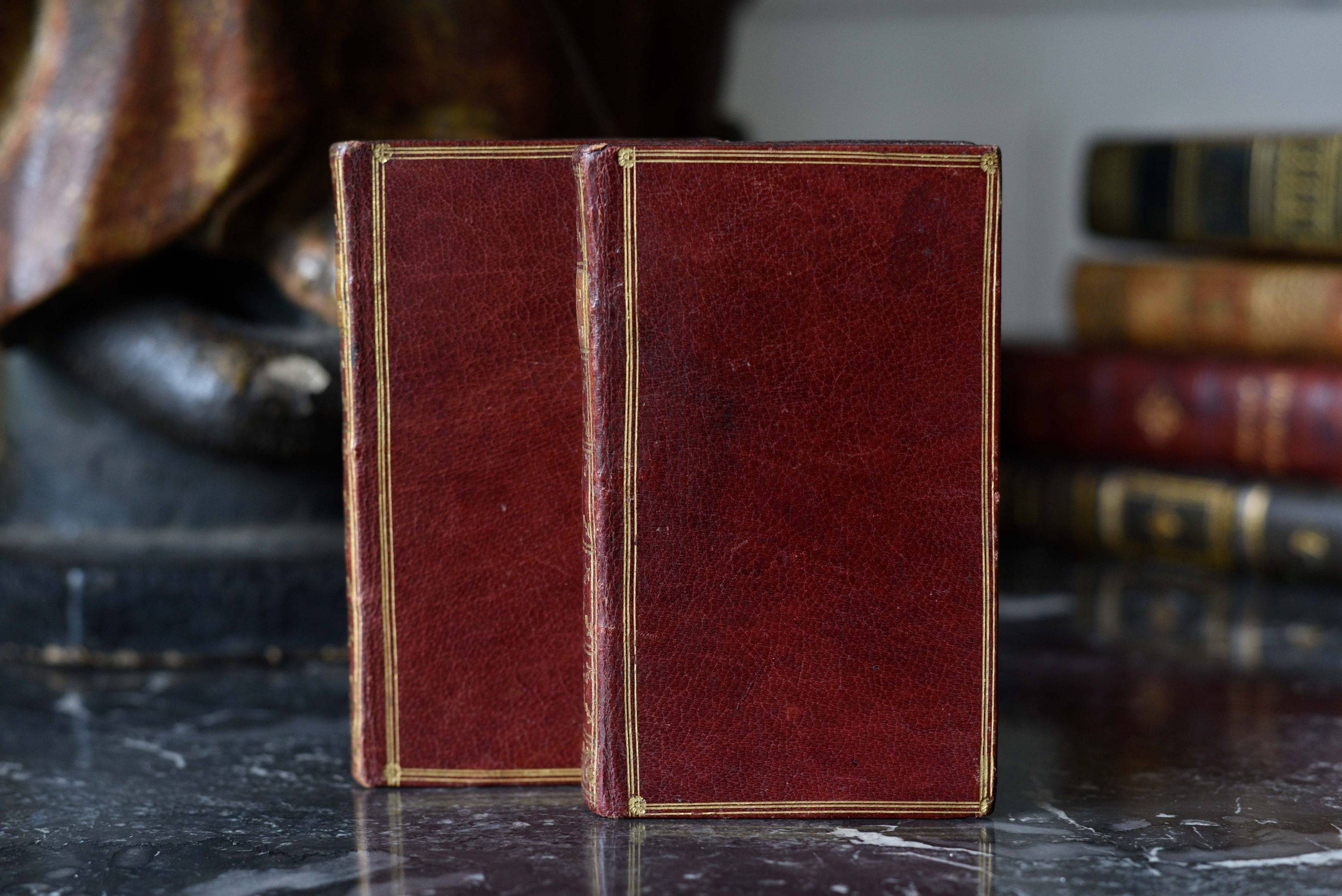 Vends 2 volumes Virgile et Horace reliés maroquin, Brindley, Londres