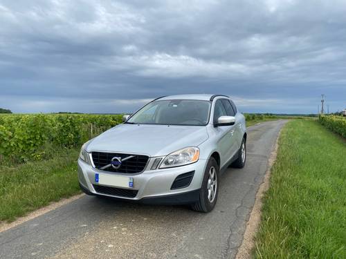 Vends Volvo Xc60 d5, 2.4 d’Geartronic - 2011, 365000km