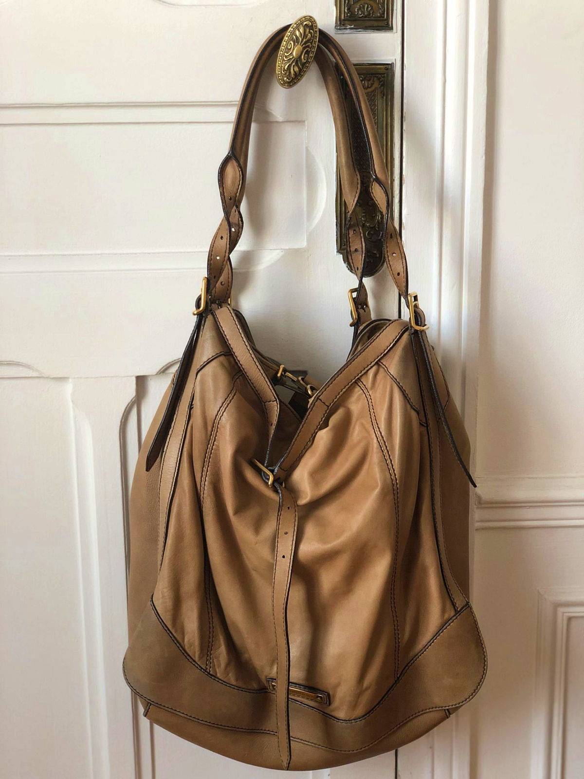 Vends grand sac en cuir Burberry