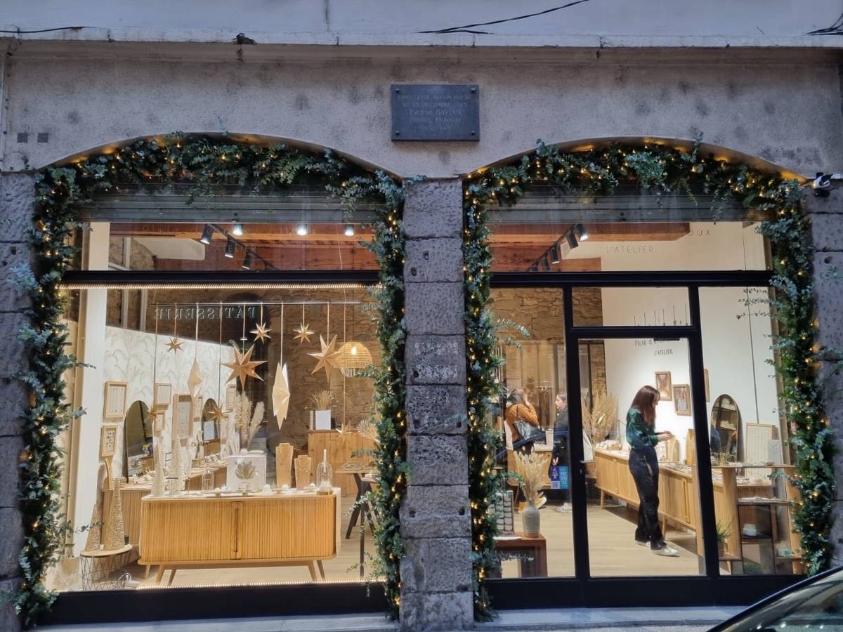 Vente de BIJOUX de 2 créatrices lyonnaises
