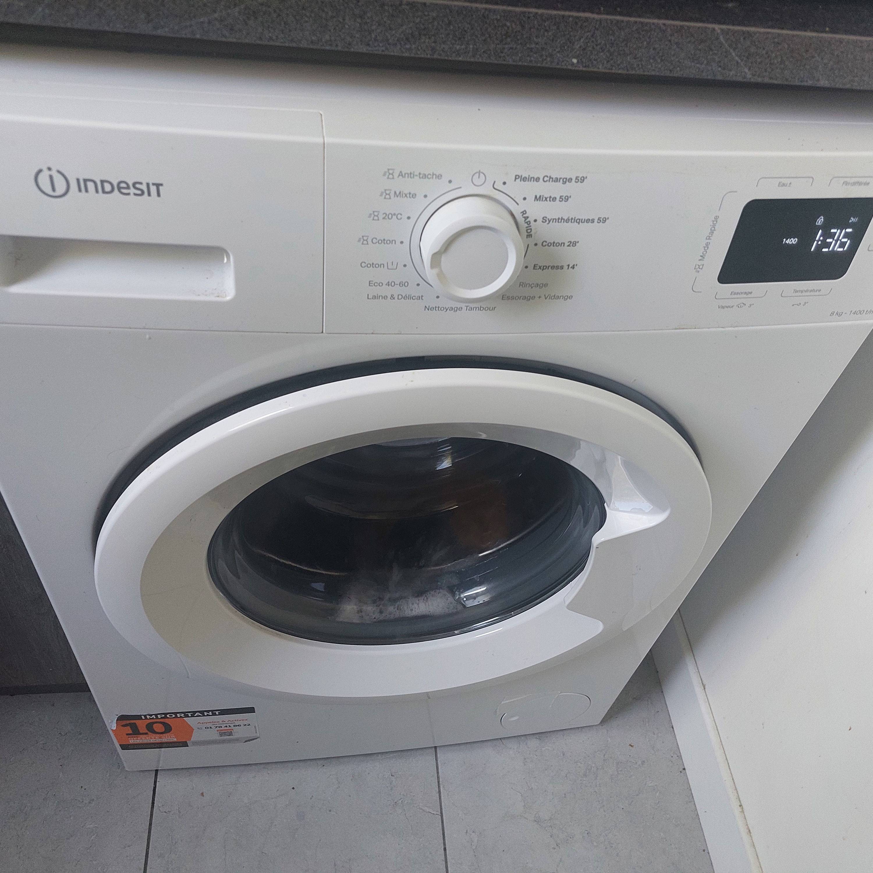 Vente machine à laver Marque INDESIT Neuve