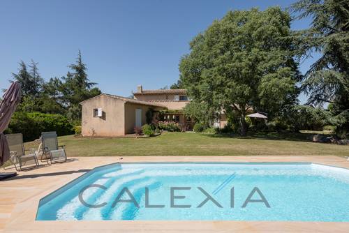 Vends maison Aix-en-Provence quartier de Célony - 3 chambres, 160m²