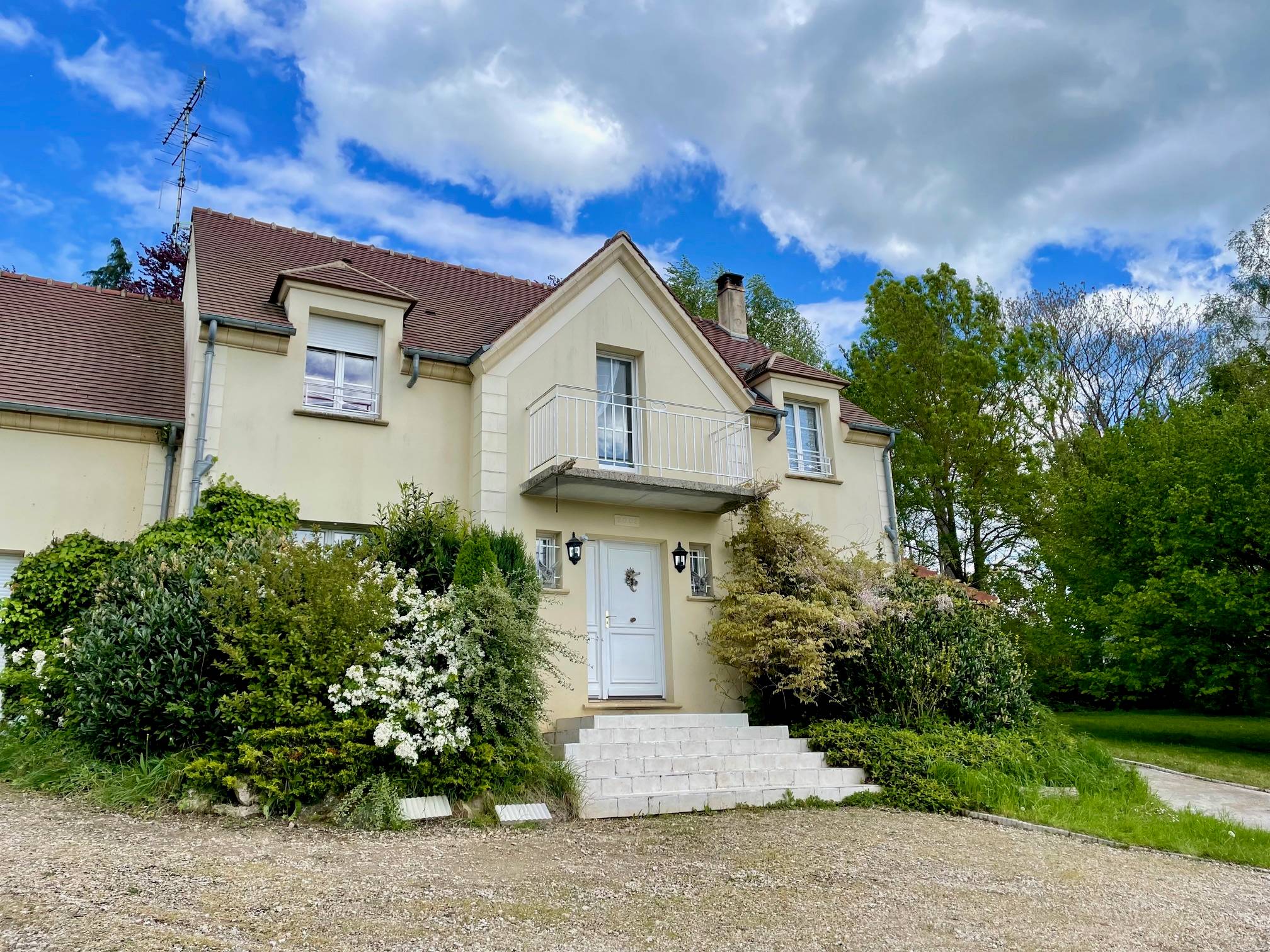 Vends maison 180m² Montfort-l’Amaury
