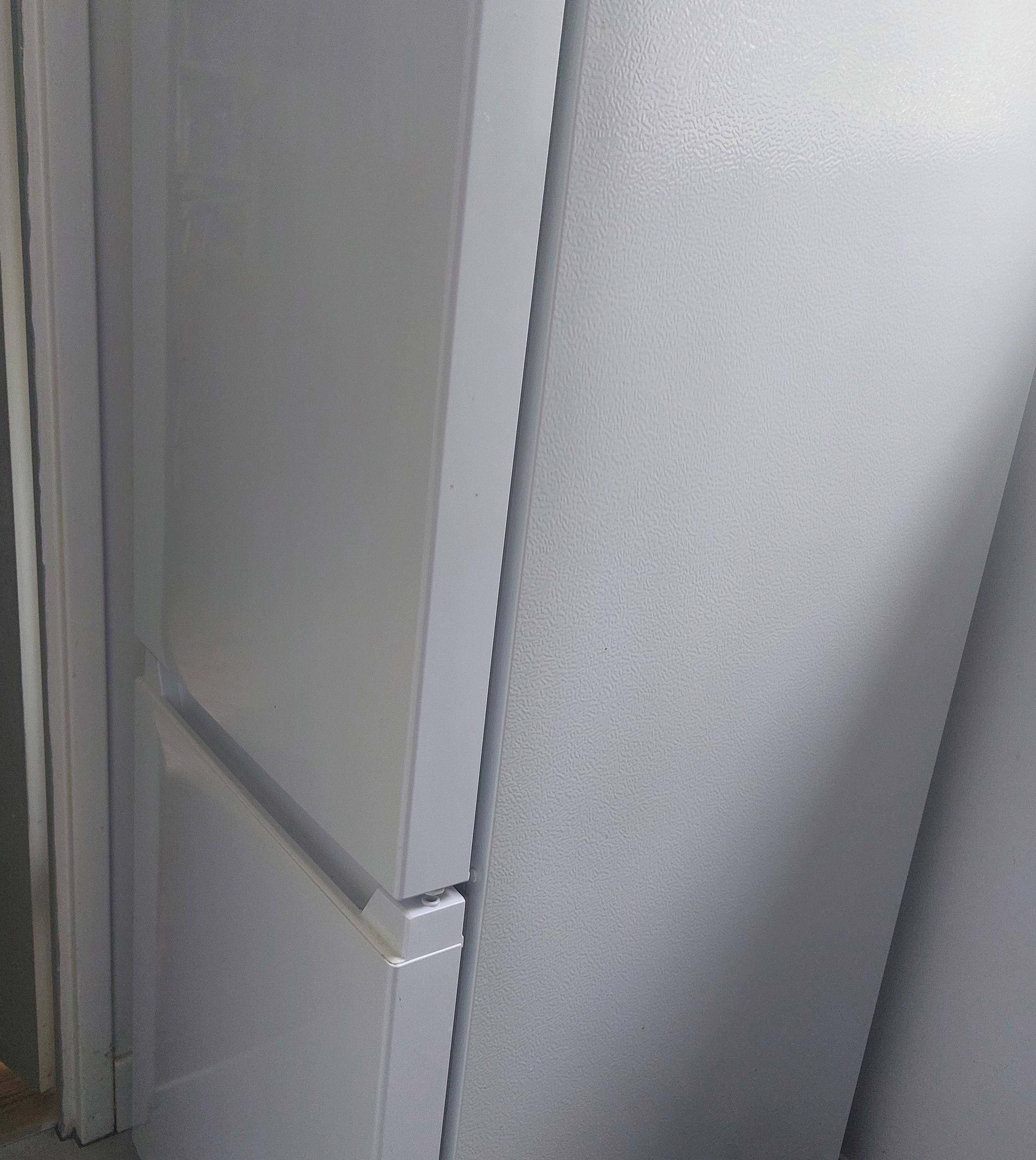 Vente Réfrigérateur Marque LISTO RCL145-50b4