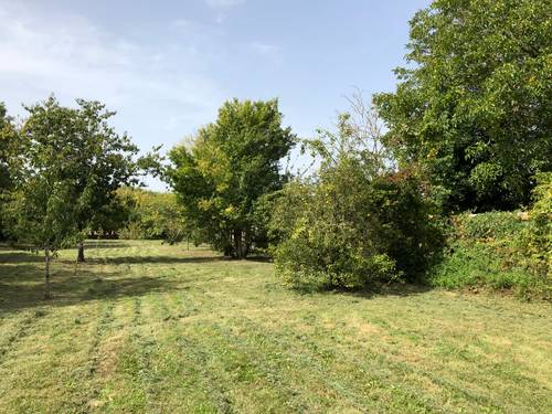 Vends terrain de 1200m² dans le vieux village de Magny les Hameaux