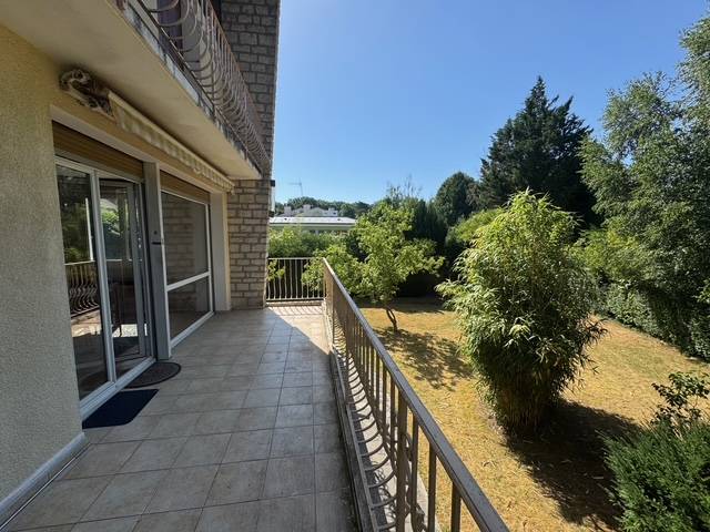Vends maison 185m² Versailles Glatigny proche forêt