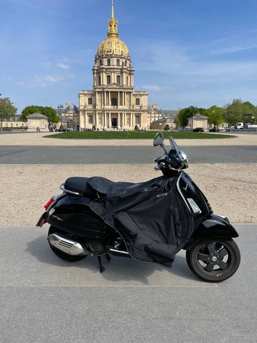 Vespa GTS 125 abs 5 500 km · 2020