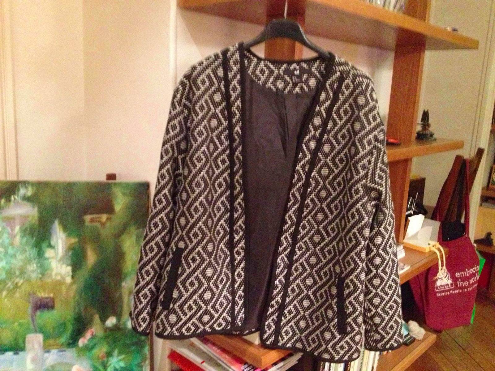 Veste H&M noir et blanc taille M en très bon état