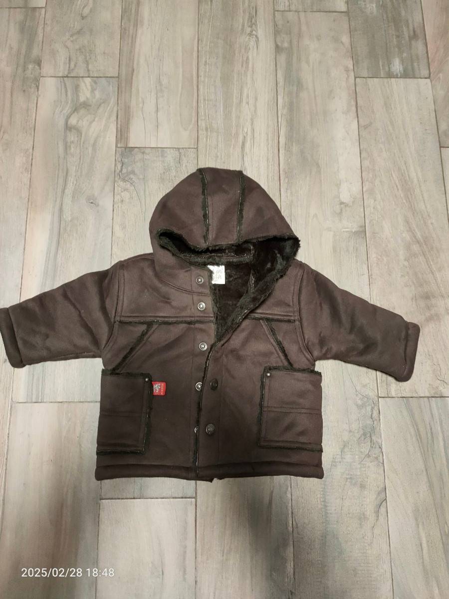 Vends veste, manteau en peau lainée souple Newman - Taille 12 mois