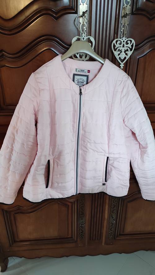 Veste matelassée taille 44 neuve