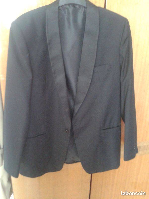 Blazer noir pour homme - Costume noir pour homme - Coupe ajustée - Veste de smoking solide à un bouton - Costume d'affaires, fête de mariage, retour à la maison - Costume Blazer noir pour homme - Costume noir pour homme - Coupe ajustée - Veste de smoking solide à un bouton - Costume d'affaires, fête de mariage, retour à la maison - Costume