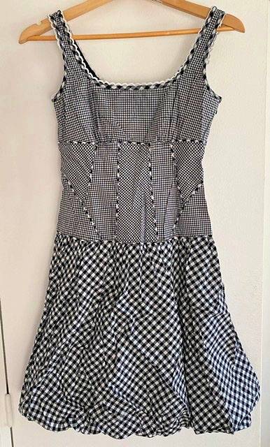 Robe en Vichy à ourlet bouffant S 36/38