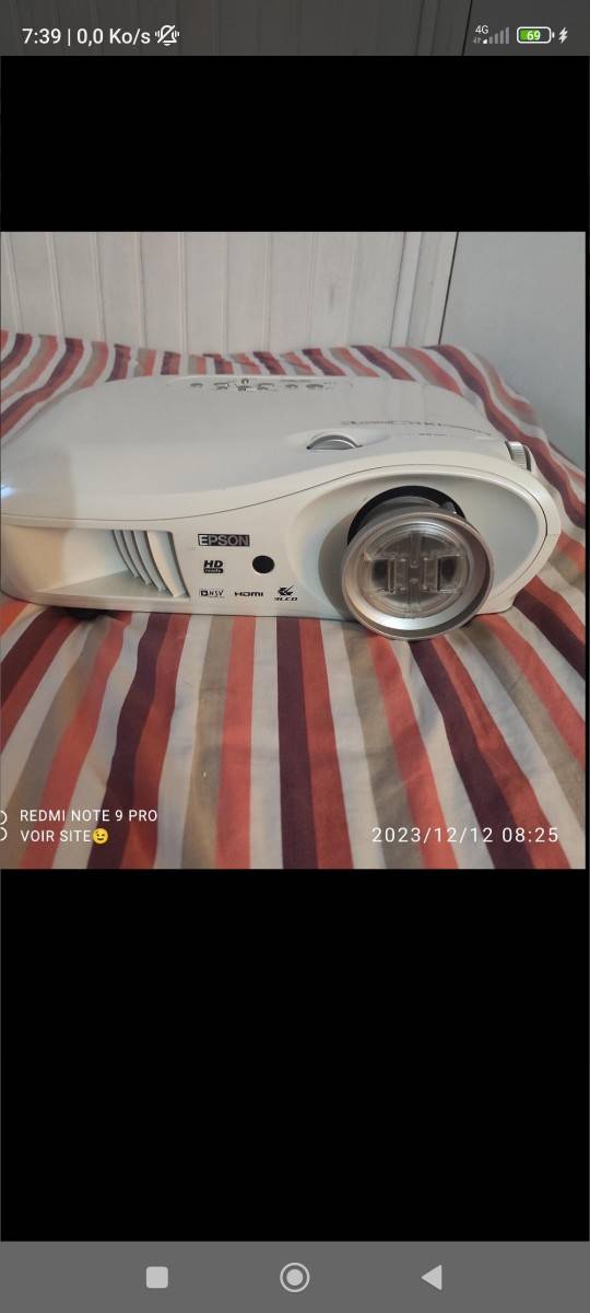 Vidéo projecteur Edson