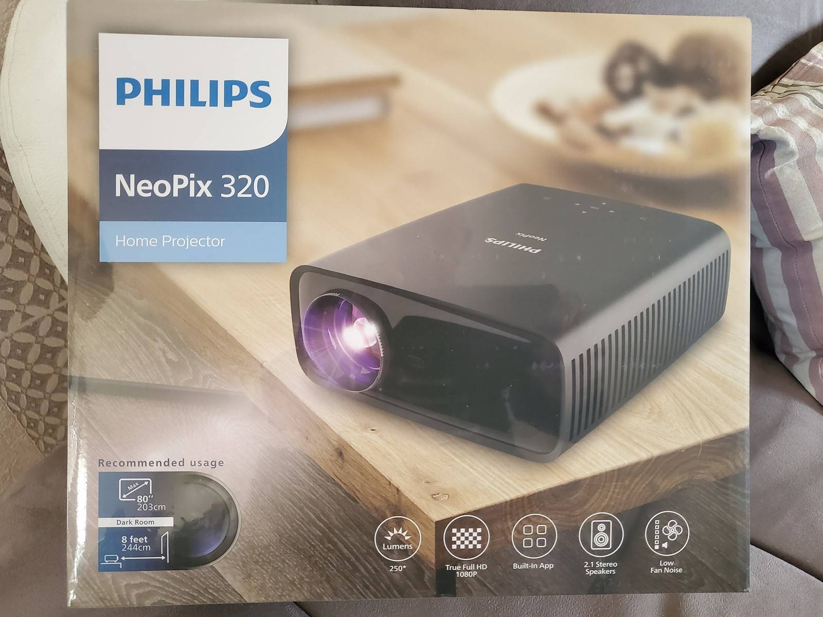 Vidéoprojecteur Philips NeoPix 950 Smart - Full HD 1080p, 1400 Lumens - Avec Google TV, Wi-Fi 6, Son Stéréo 12W - Pour Home Cinéma Jusqu'à 254 Cm