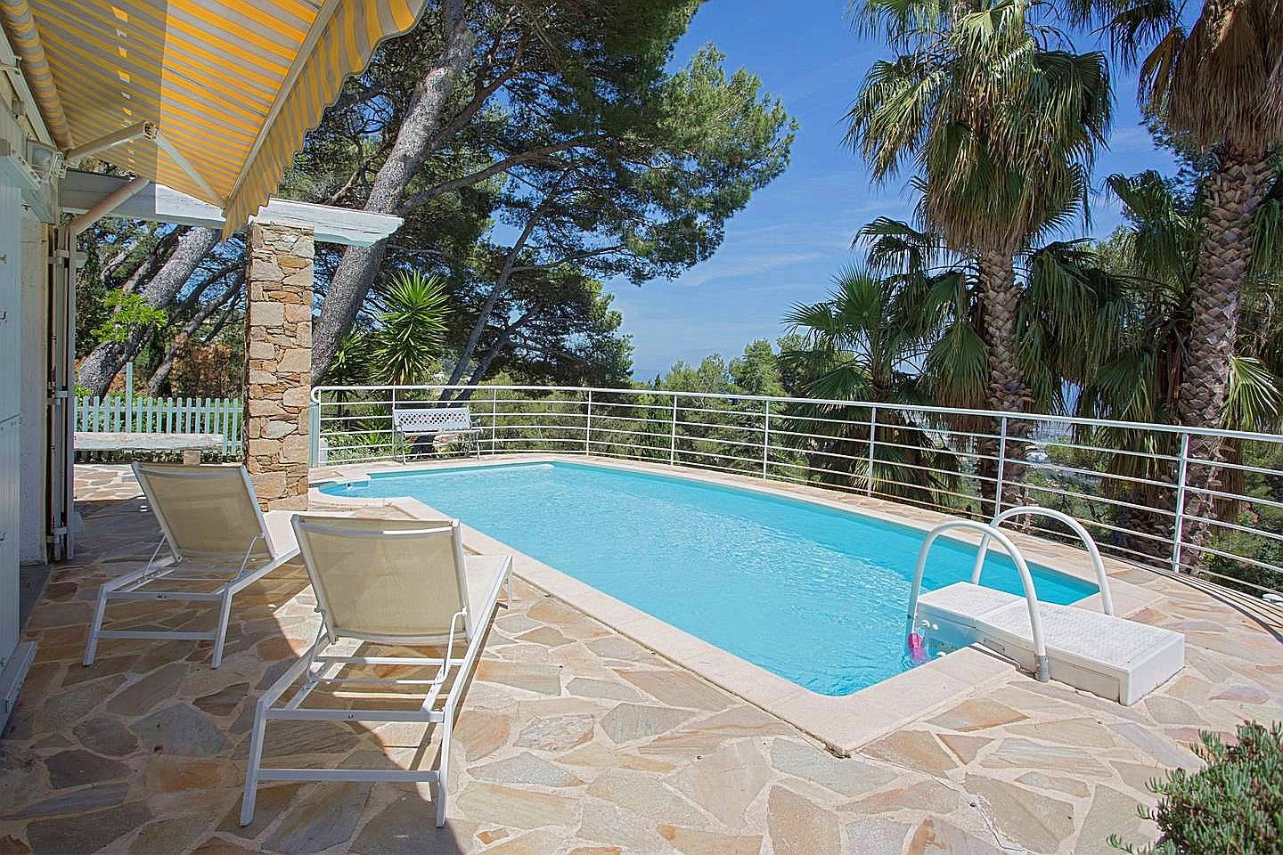 Loue villa vue mer, piscine - 10 couchages, 3 chambres - Mont des Oiseaux
