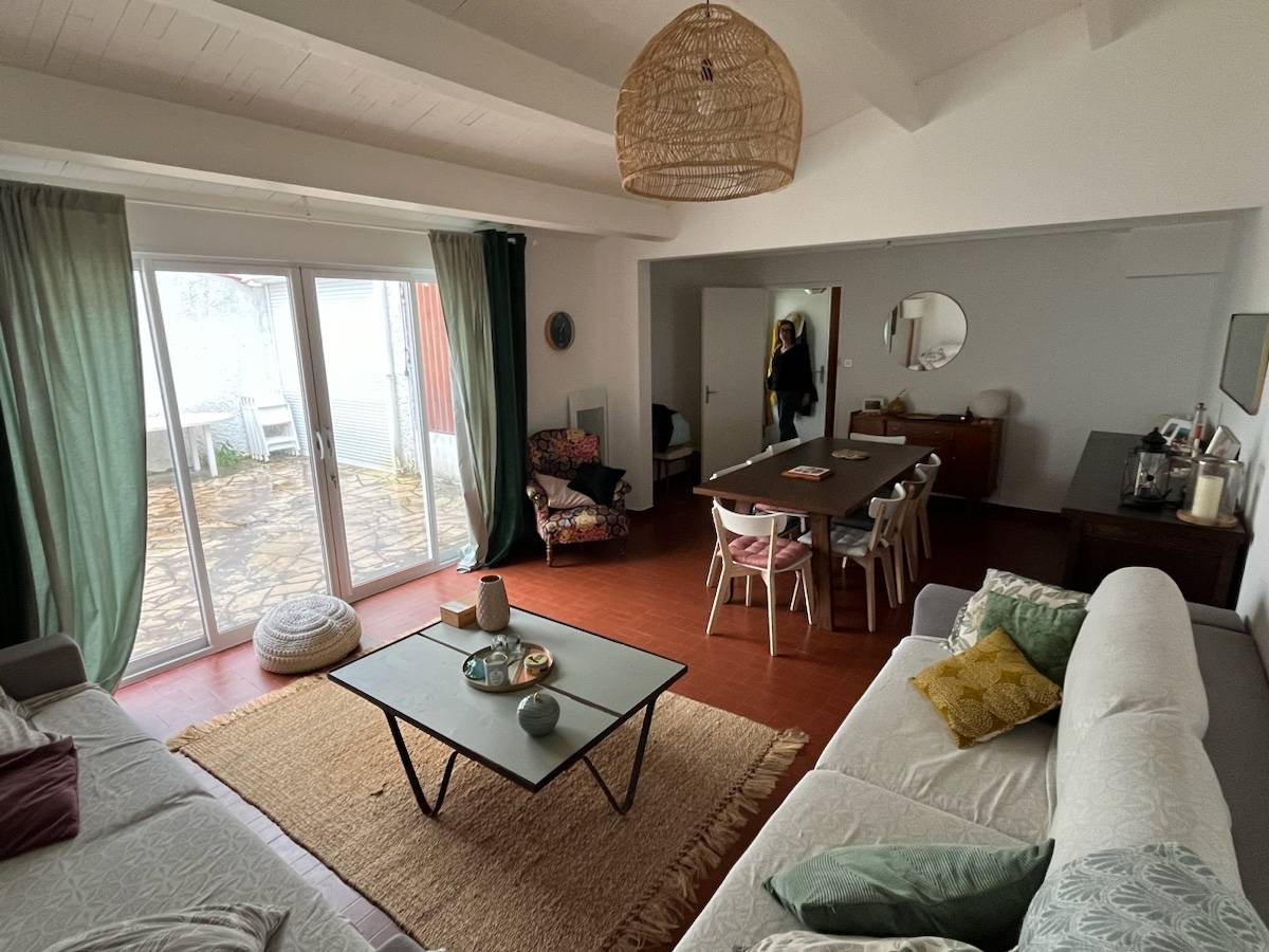 Loue maison avec patio à La Palmyre - 3 chambres, 8 couchages - Les Mathes (17)