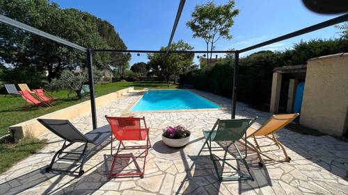 Loue Villa à Uzès avec piscine - 10 couchages -Uzès (30)