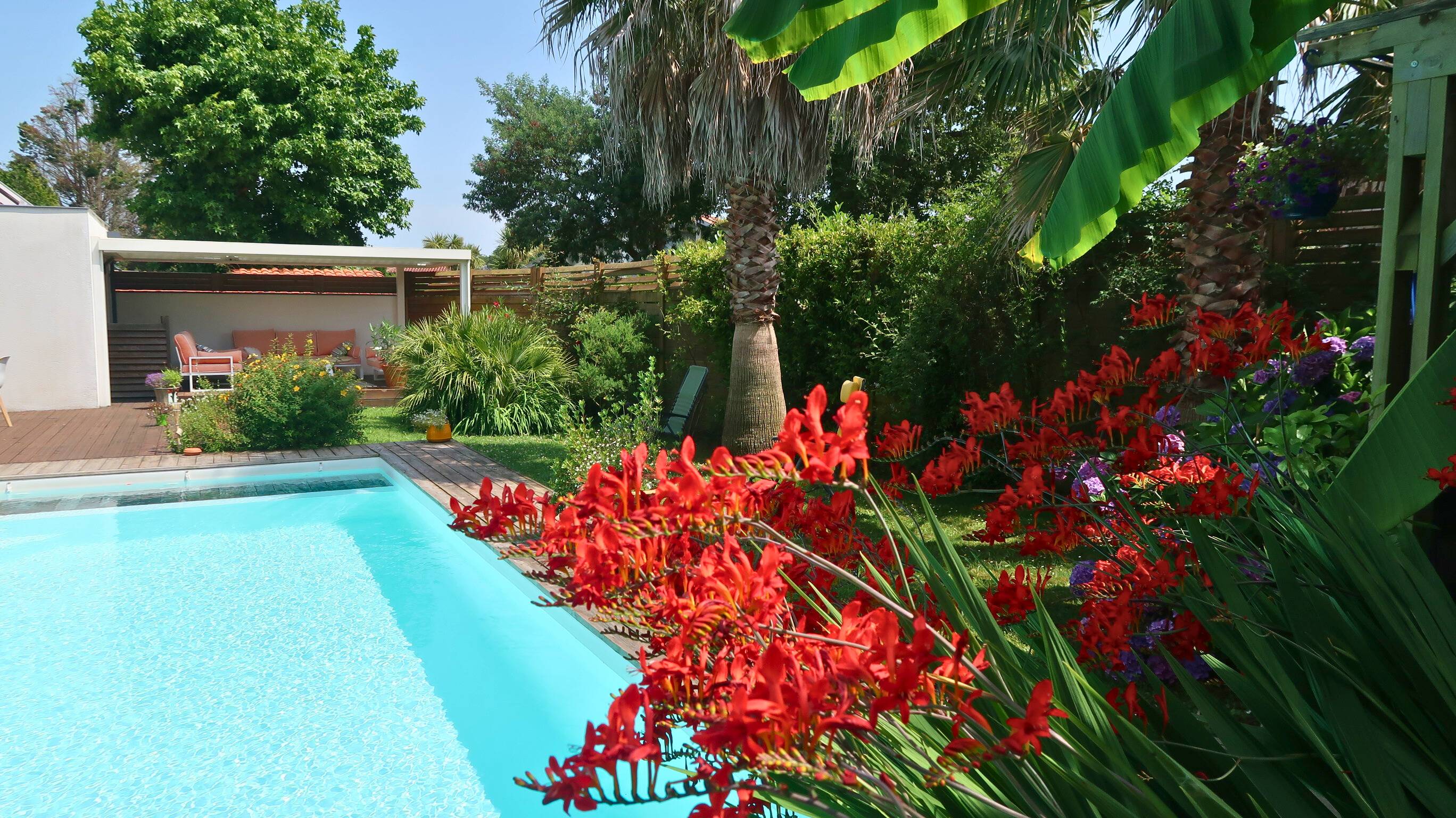 Maison familiale avec piscine chauffée & jacuzzi- 6 couchages– Seignosse Bourg