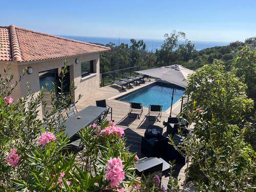 Loue villa de standing - 9 couchages - piscine privée et vue mer panoramique - Sari-Solenzara (20)