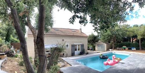 Loue villa avec piscine proche plages Le Brusc - 3 chambres, 8 couchages