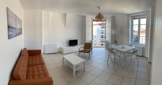 Loue appartement meublé 70m² Villeurbanne - Secteur Auguste Perrin / Grand Clément