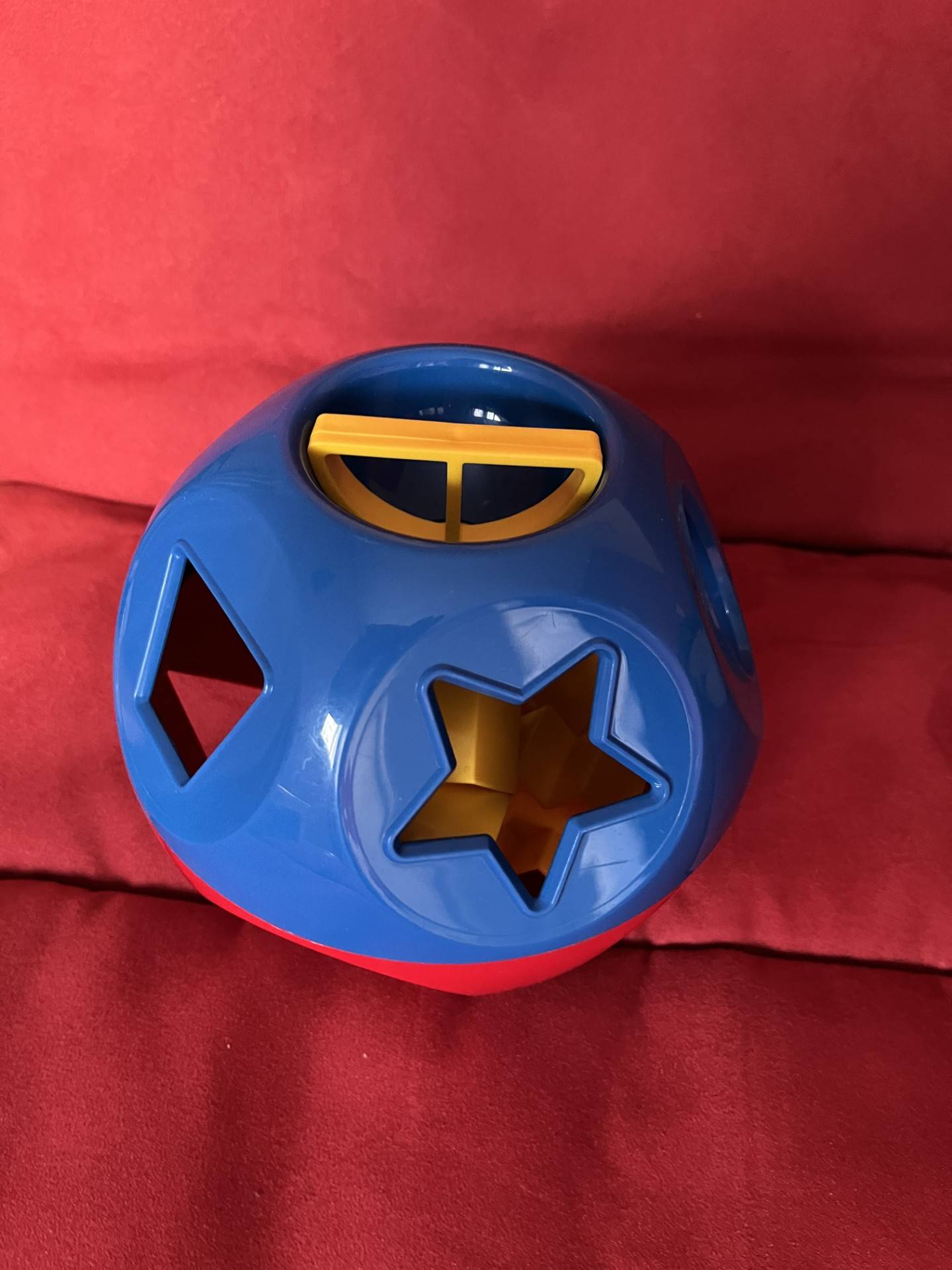 Vends vintage boule Tupperware formes à encastrer