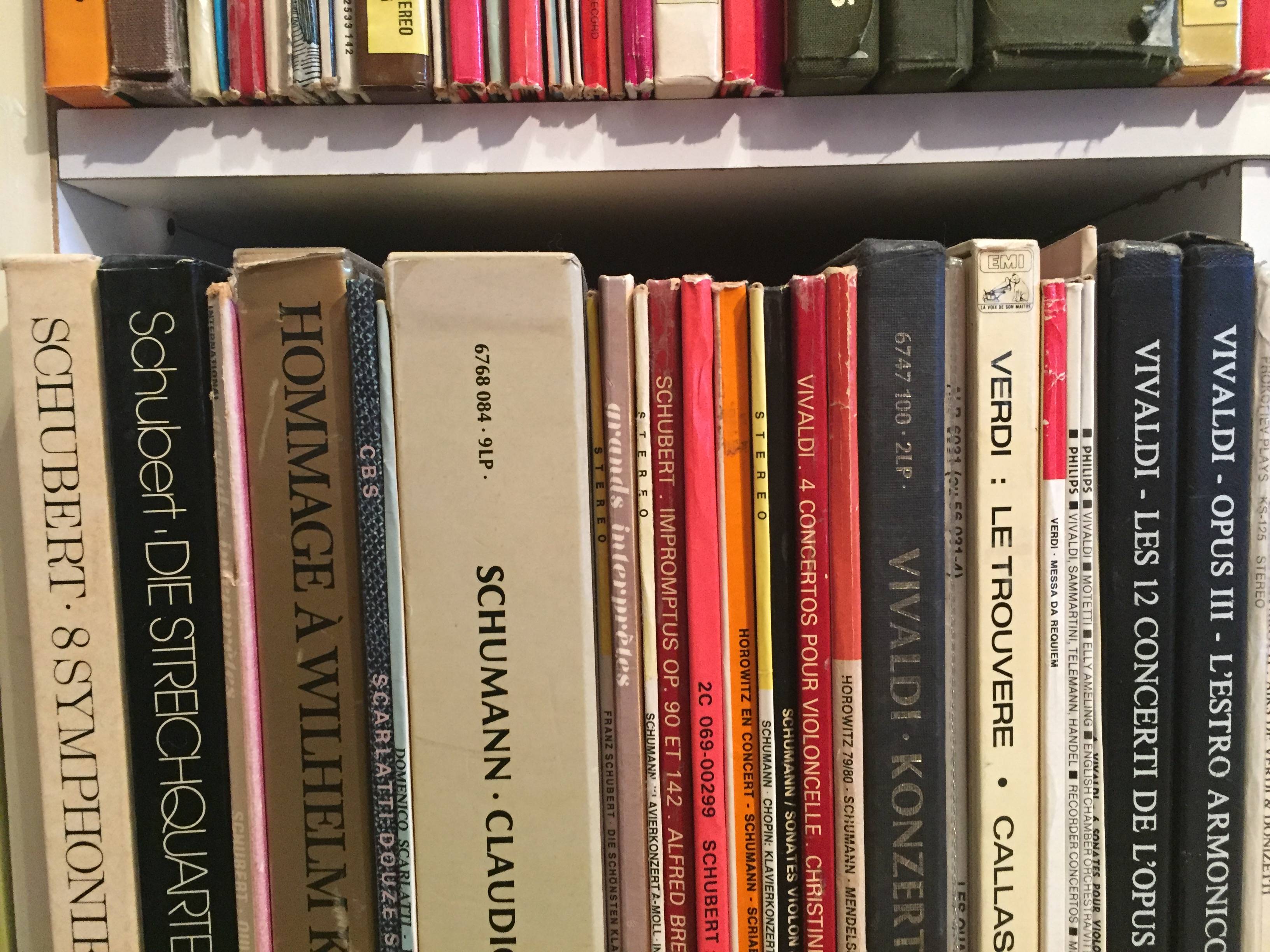 300 disques vinyles (musique classique; nombreux coffrets)