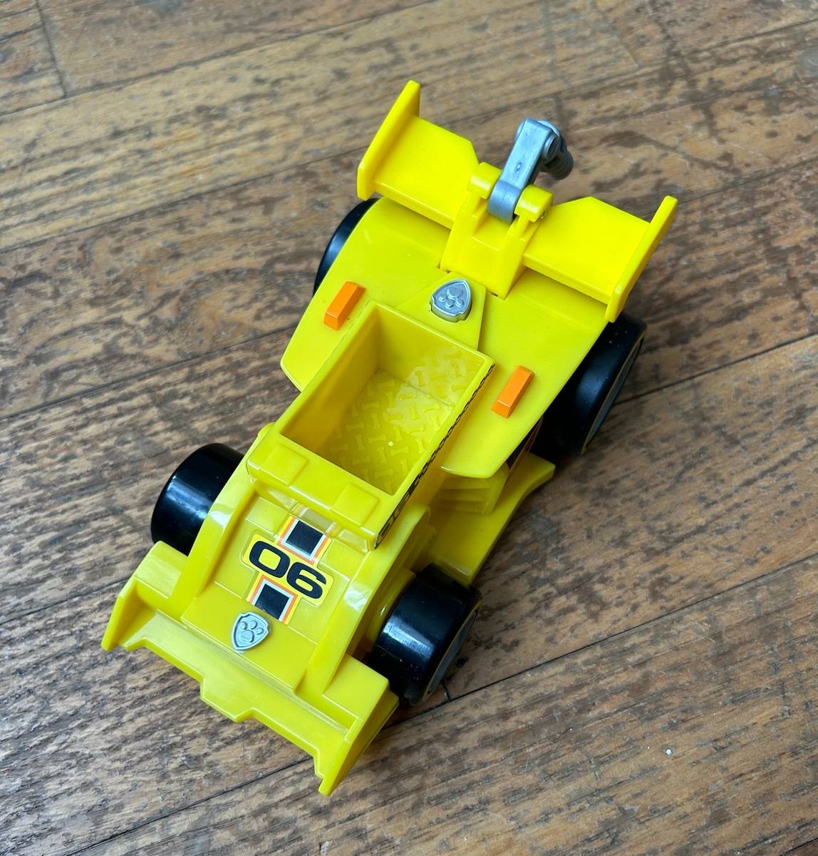 Voiture de course Ruben Pat Patrouille neuve