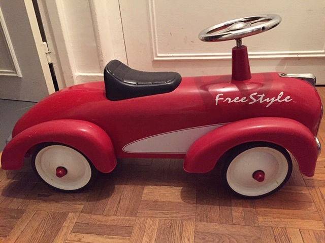 Voiture enfant métal rouge Free Style