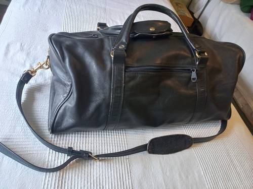 Sac voyage tout cuir noir