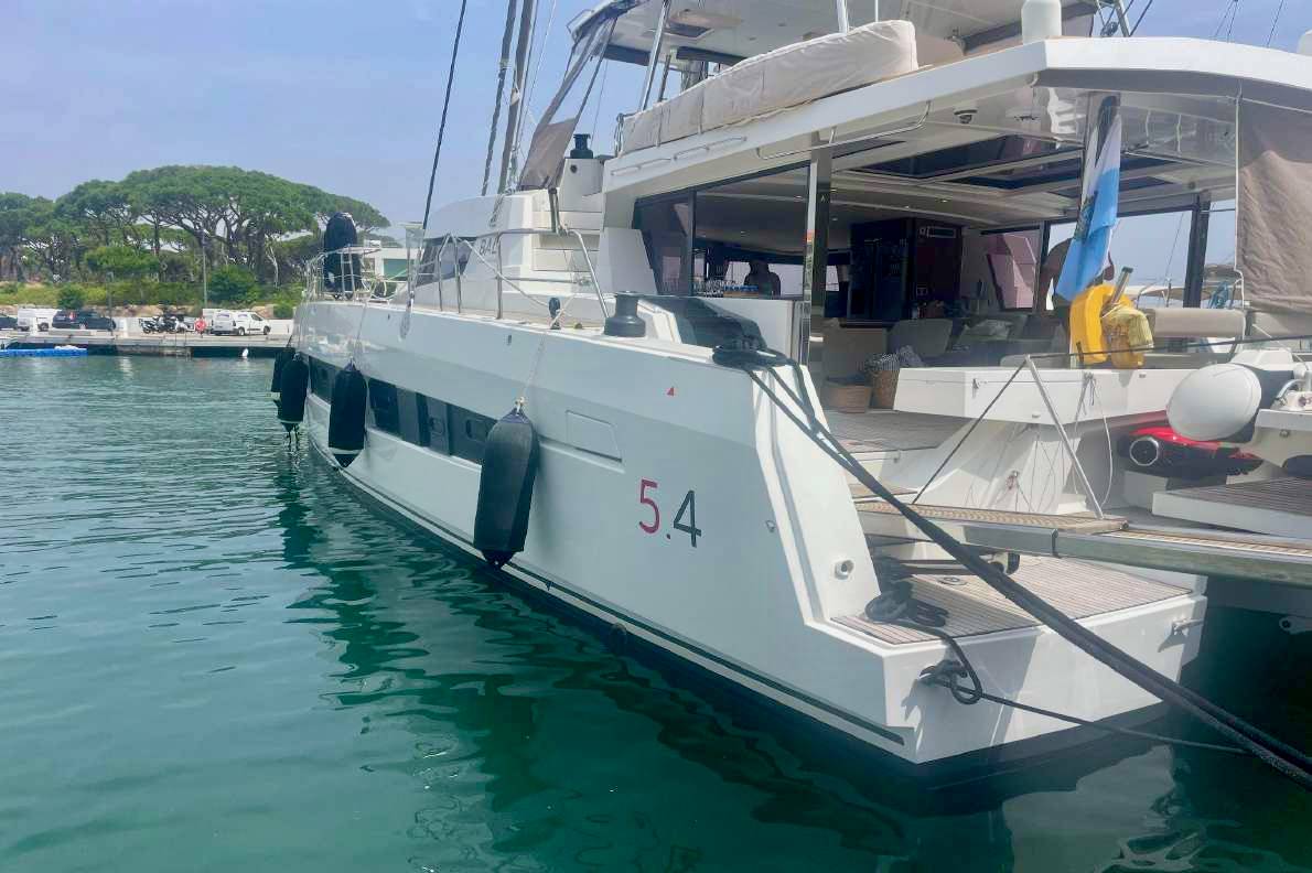 Bali 5.4 Voyager – 2023 - Pavillon San Marino – Prix HT