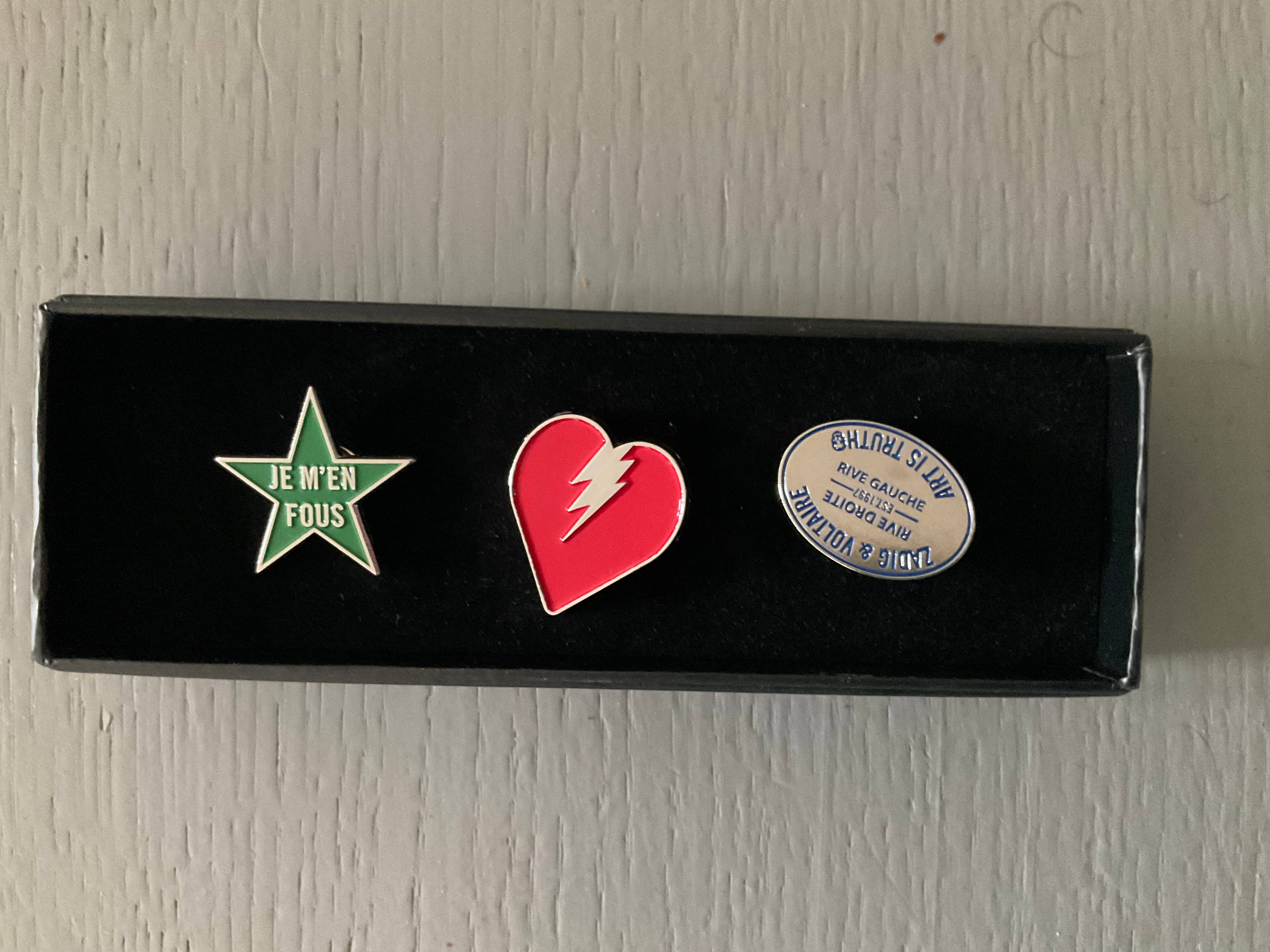 Lot de pin’s Zadig et Voltaire