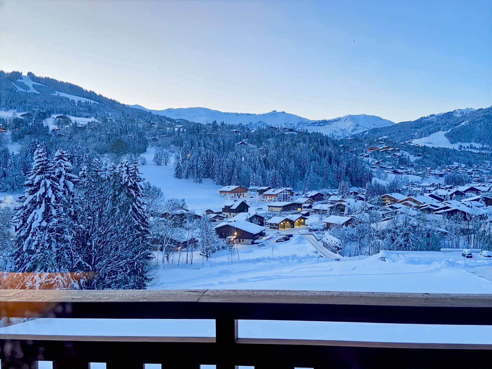 Loue bel appartement vue imprenable sur Megève - 2 chambres, 4 couchages