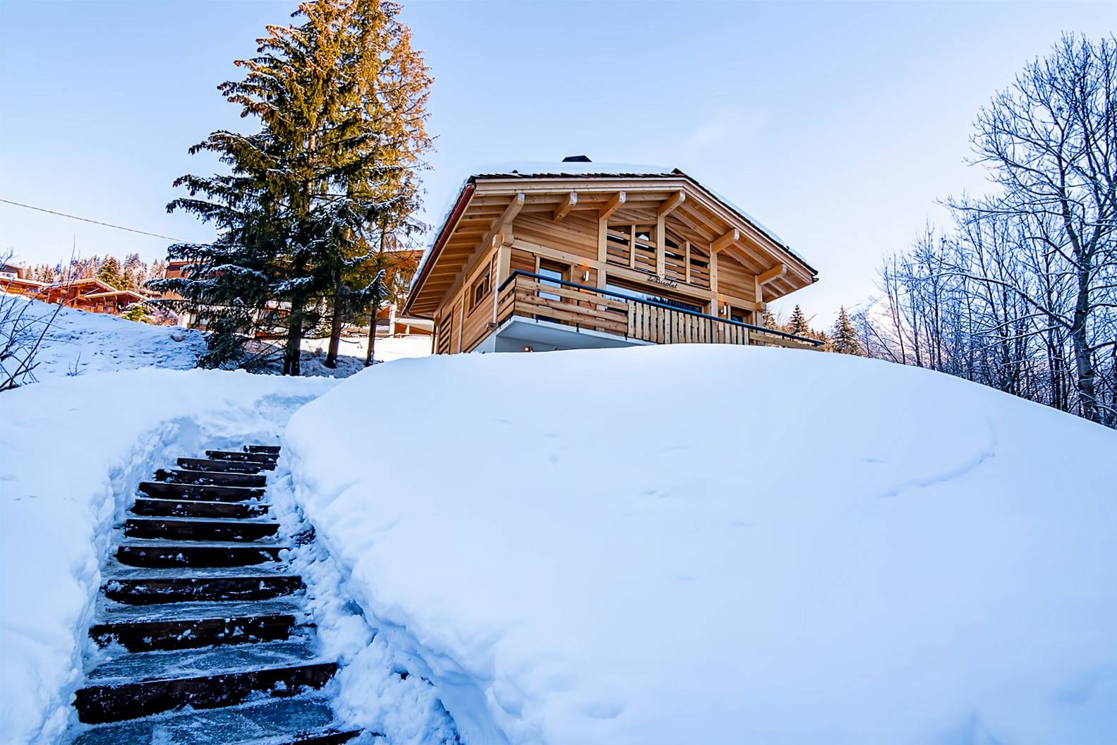 Loue chalet - 8 couchages - La Clusaz (74) - pied des pistes - entièrement rénové